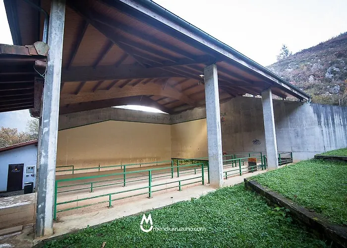 Casa Rural Eleizondo Haundia